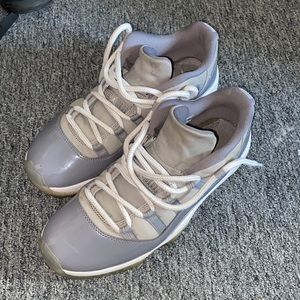 Jordan Low 11’s